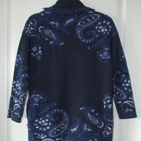 Chico Blue and White Textured Knit Sweater Cardigan Women's size Small - Picture 4 of 6